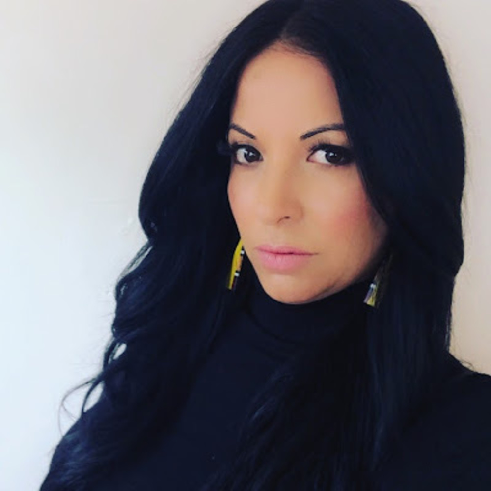 Meet your Posher, Dr. carmela